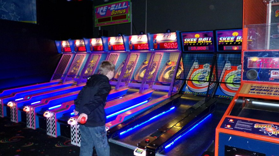 PowerPlay Metro North Entertainment Center, United States